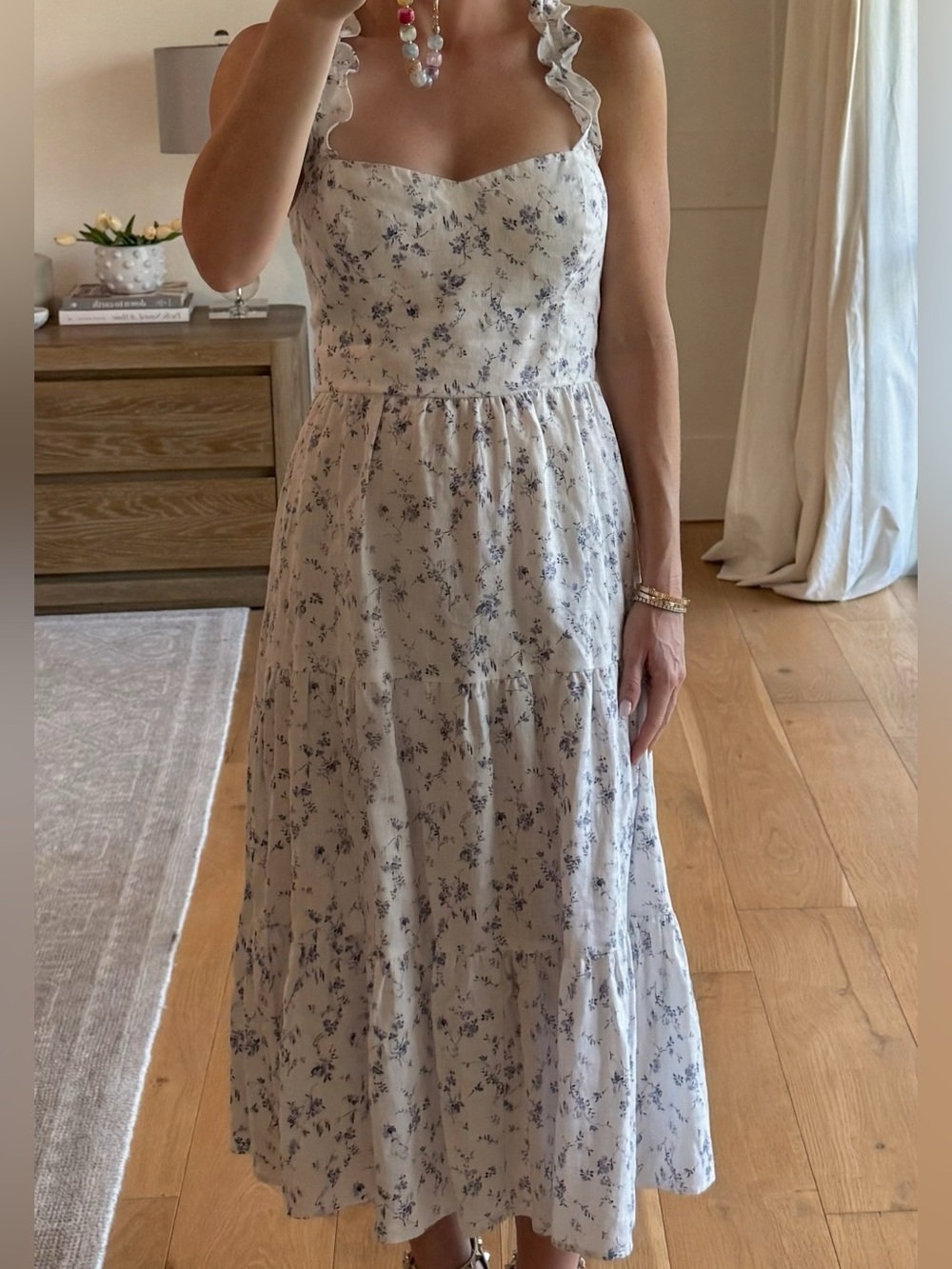 Reformation Montecito linen dress size 4 - White with Blue Floral